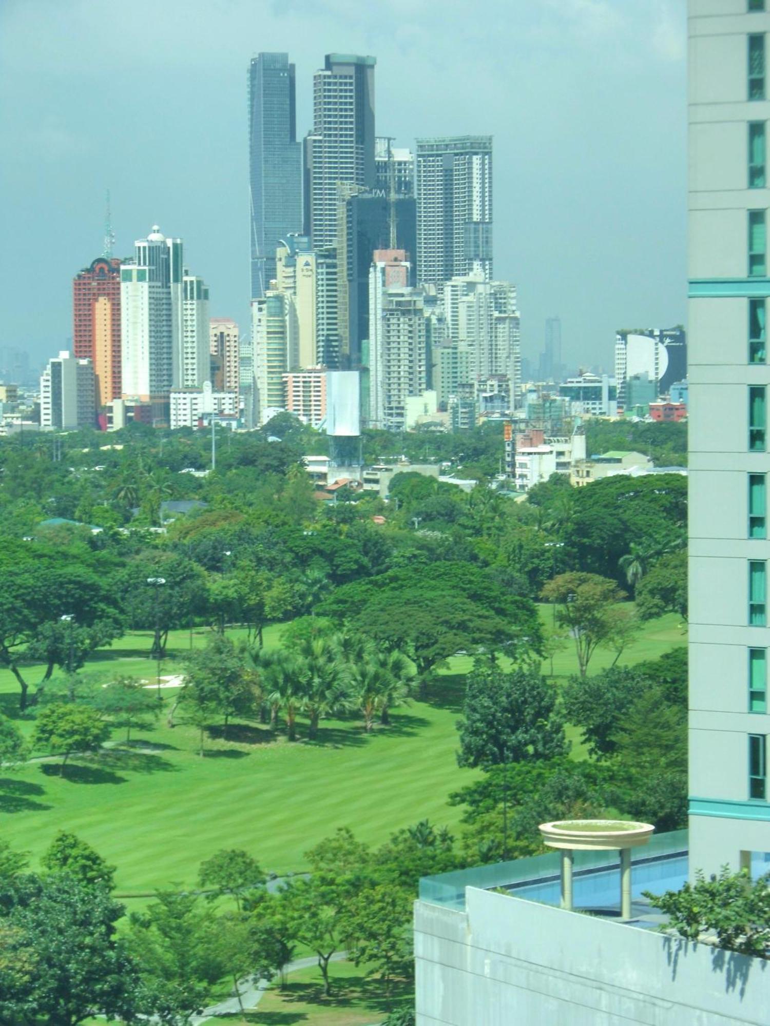 Avant Apartments At The Fort Taguig Exterior foto